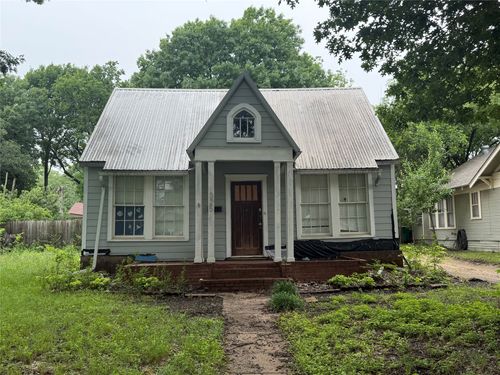 325 Virginia Ave, Waxahachie, TX, 75165-2419 | Card Image