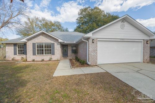 4882 Pineview Ridge Rd, Pace, FL, 32571-8032 | Card Image