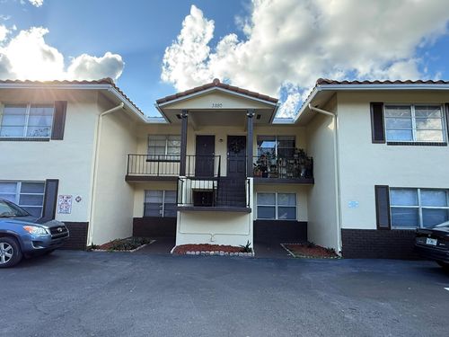 3880 Woodside Dr, Coral Springs, FL, 33065-3070 | Card Image