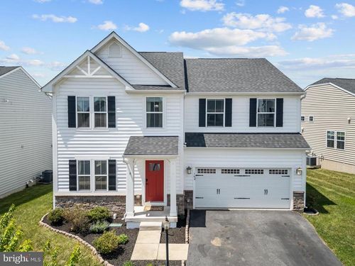 109 Emperor Dr, LAKE FREDERICK, VA, 22630-2246 | Card Image