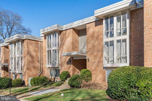 99-2648 Redcoat Dr, ALEXANDRIA, VA, 22303-2639 | Card Image