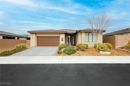 4560 E Cactus Canyon Dr, Pahrump, NV, 89061-7091 | Card Image