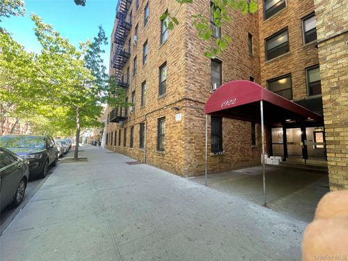 1h-1922 Mcgraw Ave, Bronx, NY, 10462-7950 | Card Image