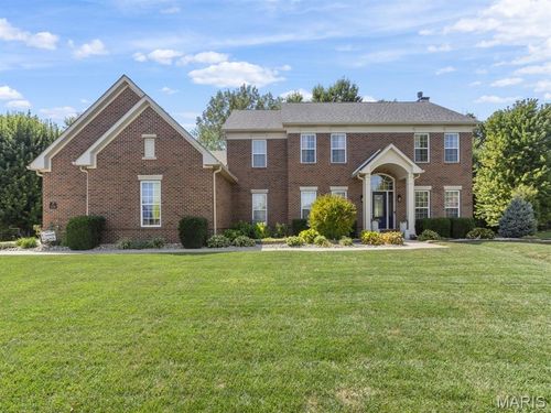 1319 Merganser Blvd, Swansea, IL, 62226-8552 | Card Image