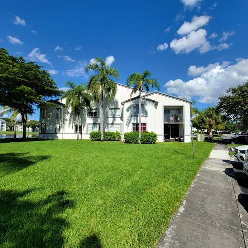 apt-107-4370 Nw 107th Ave, Doral, FL, 33178-1879 | Card Image
