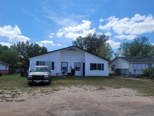 1-and-2-205 2nd Avenue, Smithville, TX, 78957 | Card Image