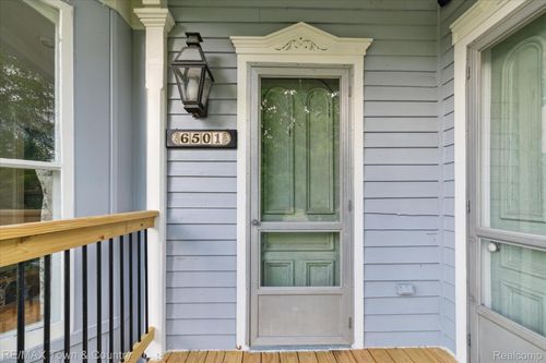 6501 River Rd, Flushing, MI, 48433-2509 | Card Image