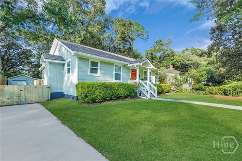 306 E 66th St, Savannah, GA, 31405-5315 | Card Image