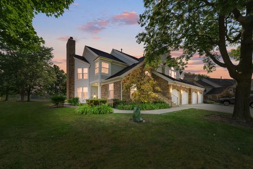 314 Satinwood Ter, Buffalo Grove, IL, 60089-6613 | Card Image