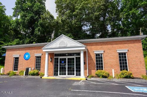 216 W Ravine Rd, Kingsport, TN, 37660-3811 | Card Image