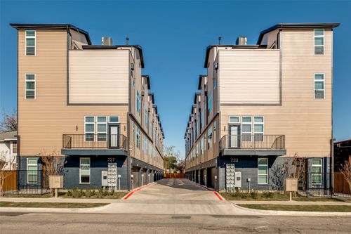 105-723 W 10th St, Dallas, TX, 75208-4906 | Card Image