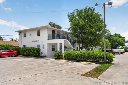 12-1300 Nw 2nd Ave, Pompano Beach, FL, 33060-5484 | Card Image