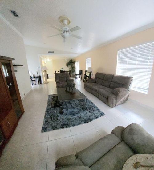 1218 The 12th Fairway, Wellington, FL, 33414-5739 | Card Image