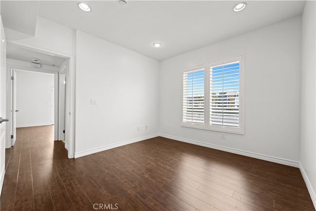 APT-503 - 5633 Carlton Way, Condo with 2 bedrooms, 2 bathrooms and 2 parking in Hollywood CA | Image 21