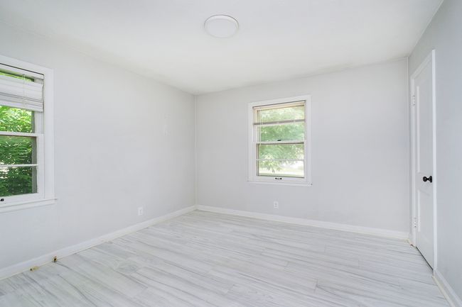 1115 E Edgewood Ave, House other with 2 bedrooms, 1 bathrooms and null parking in Indianapolis IN | Image 17