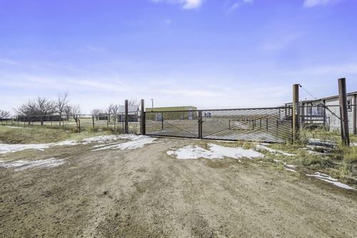 8275 County Road 4, Pampa, TX, 79065-1635 | Card Image