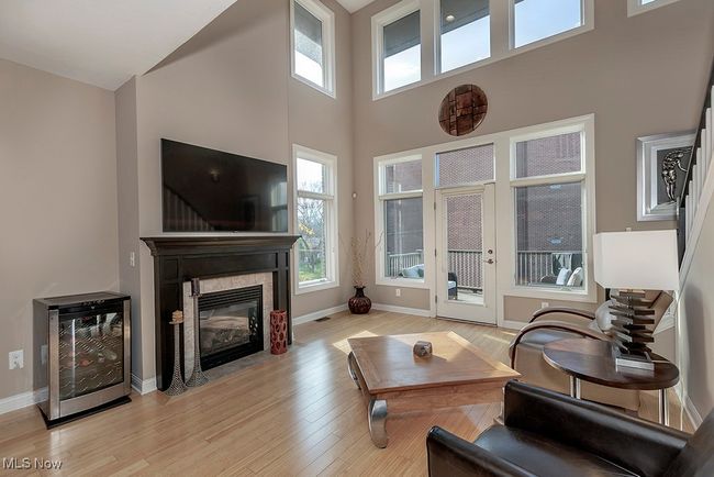 1374 Slate Ct, Condo with 4 bedrooms, 4 bathrooms and null parking in Cleveland Heights OH | Image 12