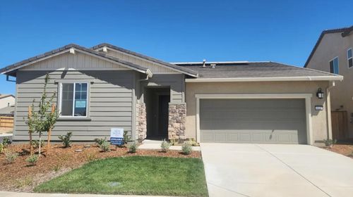 8147 Lavigne Cir, Elk Grove, CA, 95757-5209 | Card Image