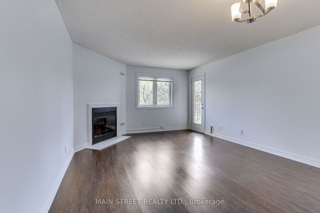302 - 189 Lake Driveway W, Condo with 1 bedrooms, 1 bathrooms and 1 parking in Ajax ON | Image 6