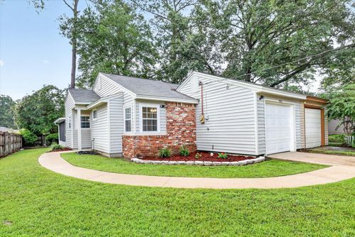 3215 Albert Drive, TALLAHASSEE, FL, 32309 | Card Image