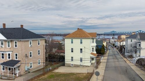 221 Beach St, Fall River, MA, 02721-7417 | Card Image