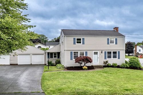45 Neelans Rd, Enfield, CT, 06082-5736 | Card Image