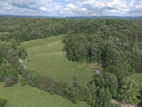 300 Stone Rd, Clay City, KY, 40312-9719 | Card Image