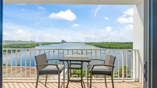 apt-732-500 Bayview Dr, Sunny Isles Beach, FL, 33160-4777 | Card Image