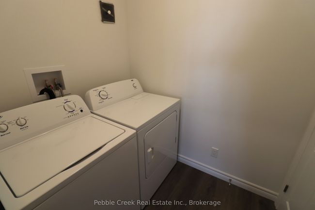 263 Lake Breeze Dr, House other with 2 bedrooms, 2 bathrooms and 2 parking in Goderich ON | Image 24