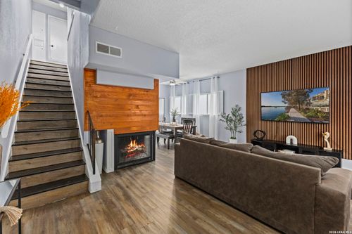 apt-8-7123 Thrush View Ln, San Antonio, TX, 78209-3552 | Card Image
