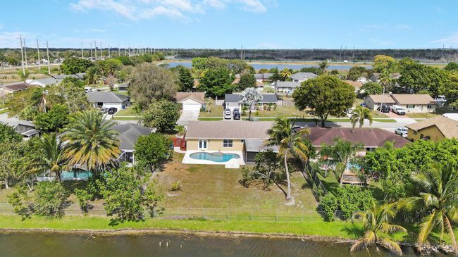 222 Las Palmas St, House other with 4 bedrooms, 3 bathrooms and null parking in Royal Palm Beach FL | Image 31