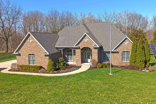 8460 Shepardson Creek Dr, Lafayette, IN, 47905 | Card Image