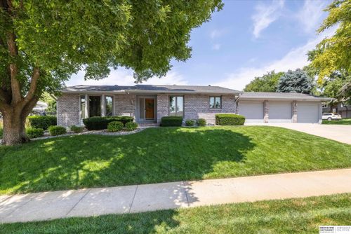 15664 N 2nd Street, Bennington, NE, 68007 | Card Image