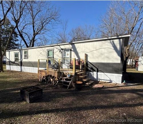 120 S 6th St, Porter, OK, 74454-1102 | Card Image