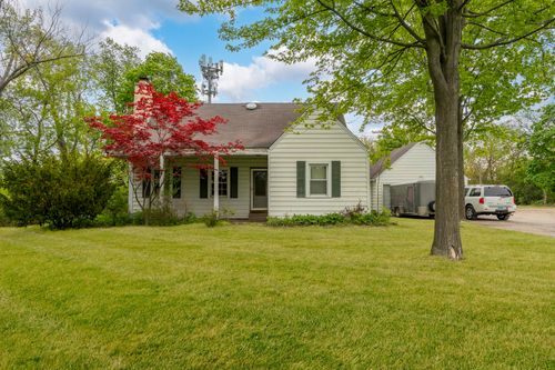 3613 N Old Buffalo Grove Road, Arlington Heights, IL, 60004 | Card Image