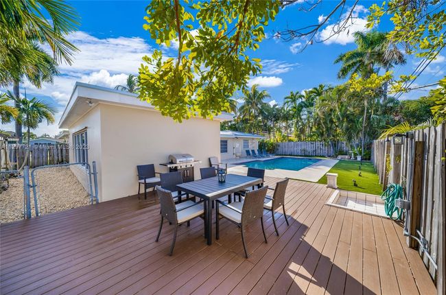 241 Oceanic Ave, House other with 4 bedrooms, 2 bathrooms and null parking in Lauderdale By The Sea FL | Image 45