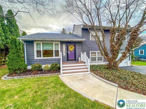 825 Sheridan Dr, EASTON, PA, 18045-5044 | Card Image