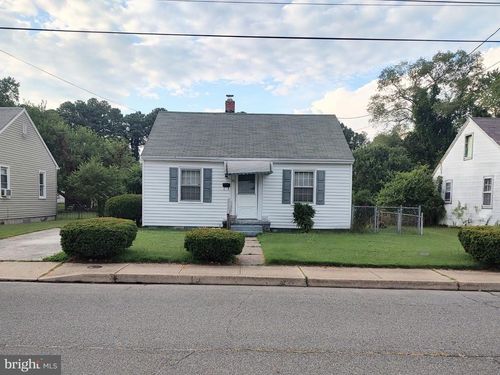 711 Dennis St, SALISBURY, MD, 21801-3009 | Card Image
