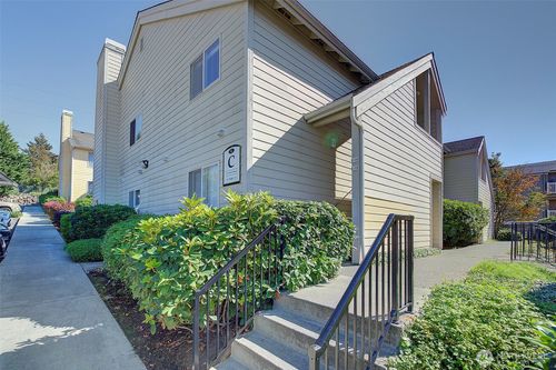 apt-c15-1111 S Villard St, Tacoma, WA, 98465-2416 | Card Image
