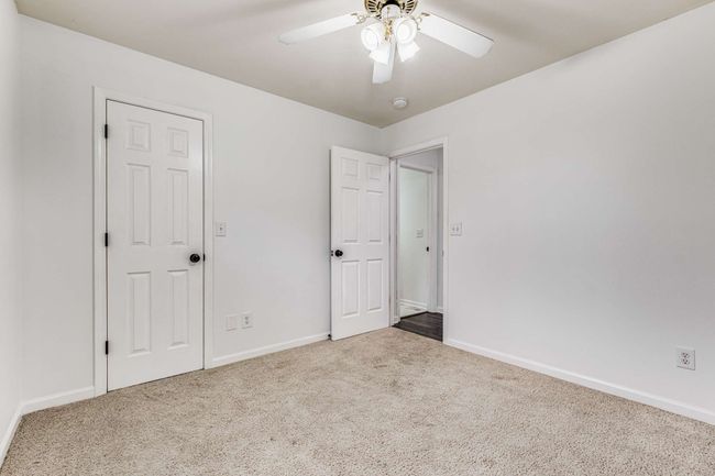 Bedroom 3 with walk-in closet | Image 24