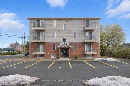 100-902 Notre-Dame St, Embrun, ON, K0A1W1 | Card Image