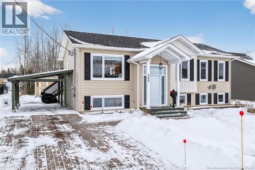 303 Rue Chatellerault, Shediac, NB, E4P0L3 | Card Image