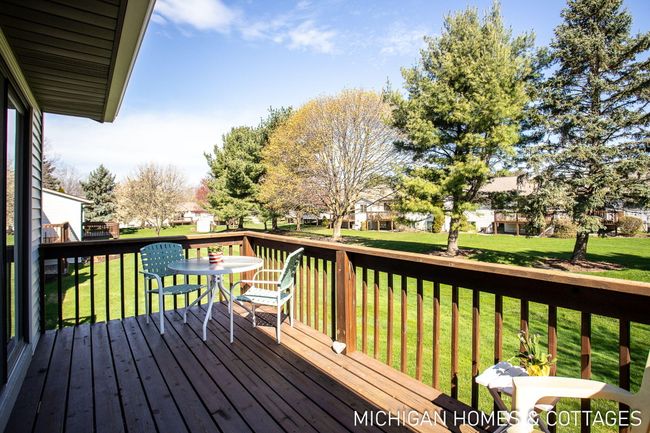 8-web-or-mls-907-creekridge-dr | Image 9