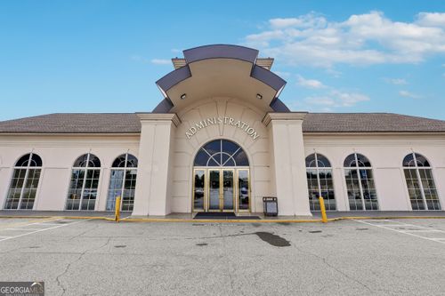 5925 Old National Hwy, atlanta, GA, 30349-4323 | Card Image