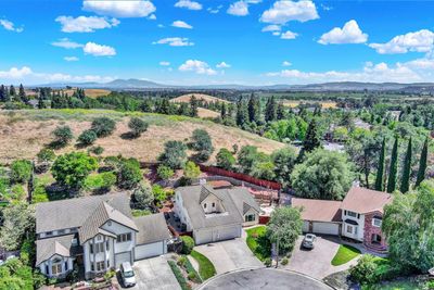 2534 Cotswold Hill Dr, House other with 4 bedrooms, 3 bathrooms and 6 parking in Fairfield CA | Image 2