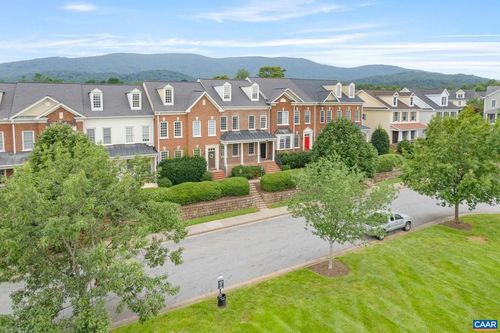 219 Grass Dale Ln, CROZET, VA, 22932-3352 | Card Image
