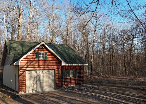 1175 E Superior St, Isle, MN, 56342-9255 | Card Image