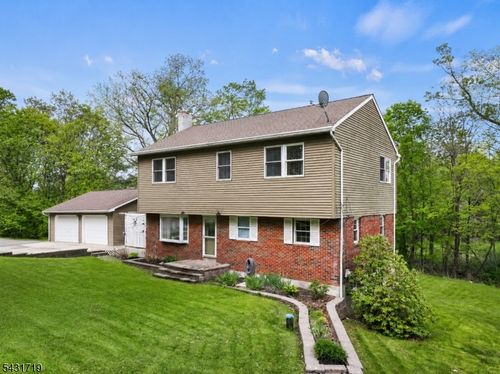 421 Glen Ridge Rd, Highland Lakes, NJ, 07422-2201 | Card Image