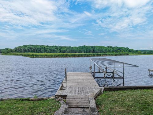 5725 E Peninsula Drive, Waterford, WI, 53185 | Card Image