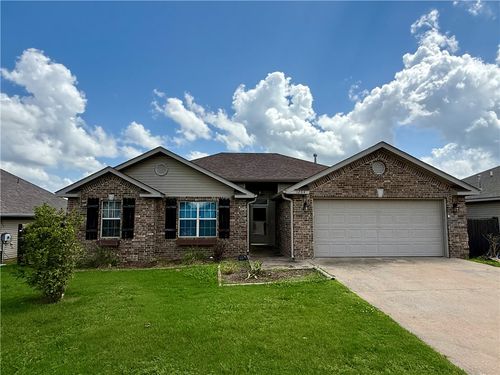 1204 E Jim Mcvay, Siloam Springs, AR, 72761-2085 | Card Image